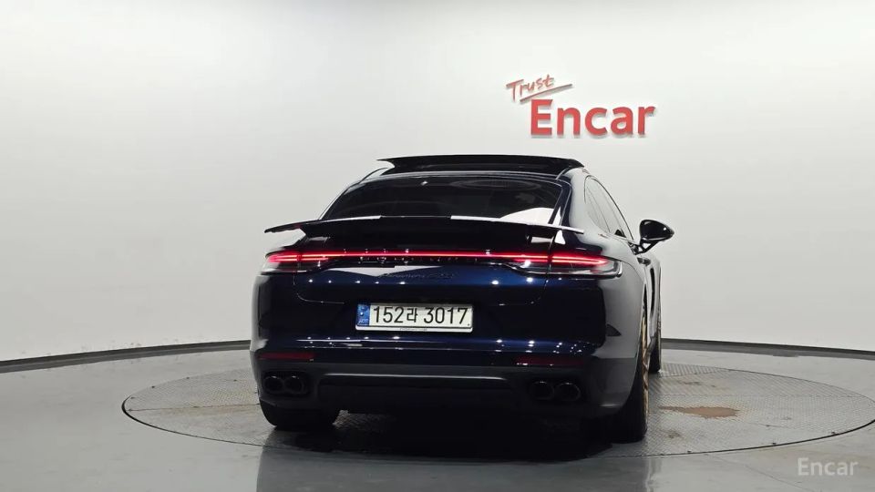 Porsche Panamera