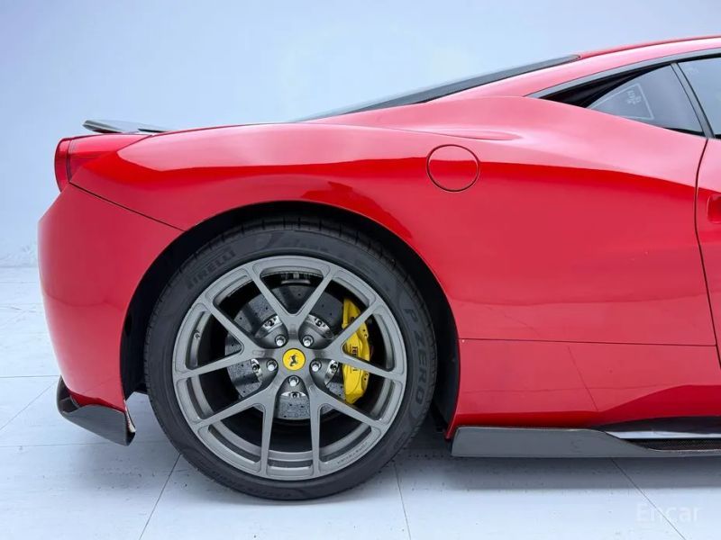 Ferrari 458