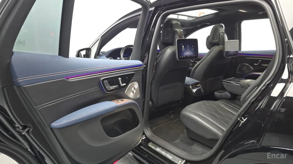 Mercedes-Benz EQS