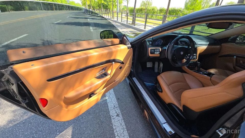 Maserati granturismo