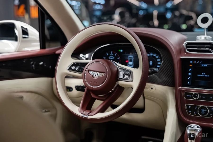 Bentley Bentayga