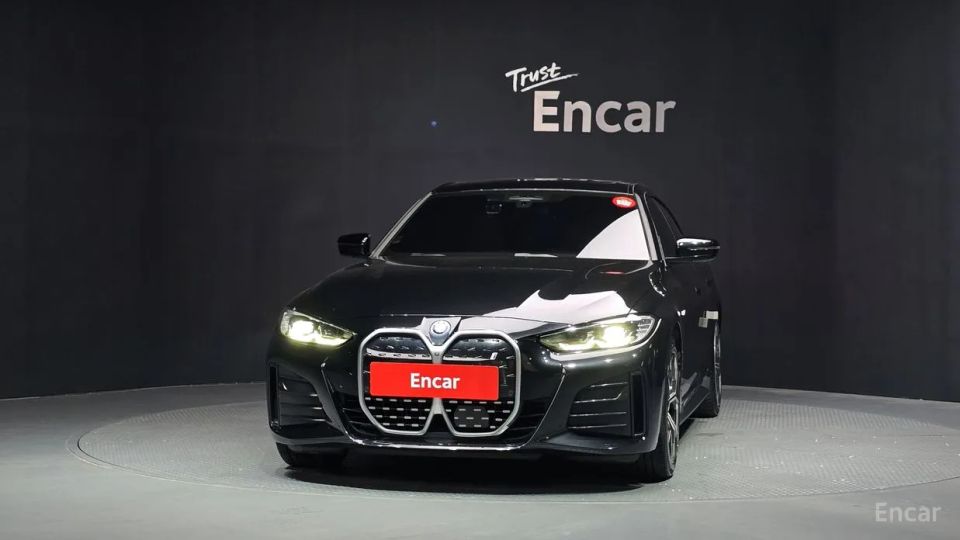 BMW I4