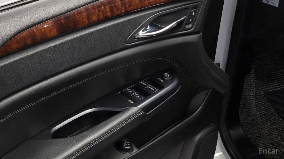 Cadillac SRX