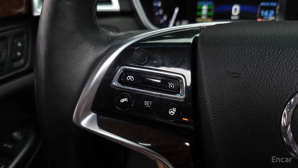 Cadillac SRX