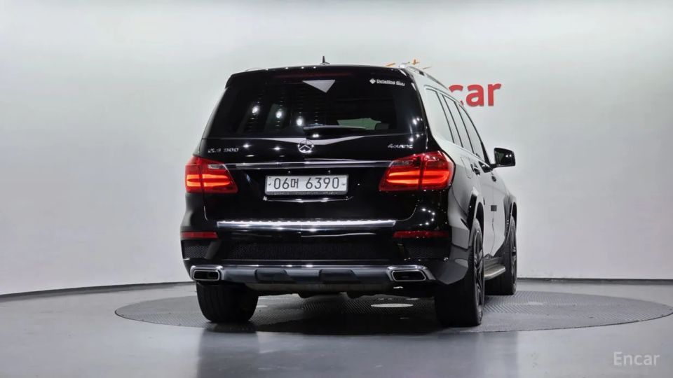 Mercedes-Benz GL-Class