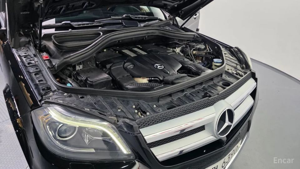 Mercedes-Benz GL-Class