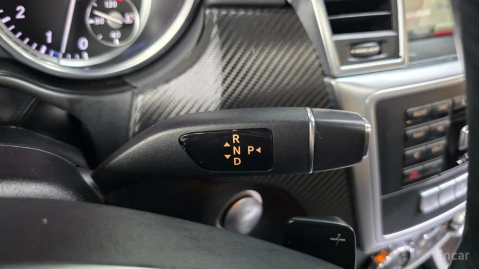 Mercedes-Benz GL-Class