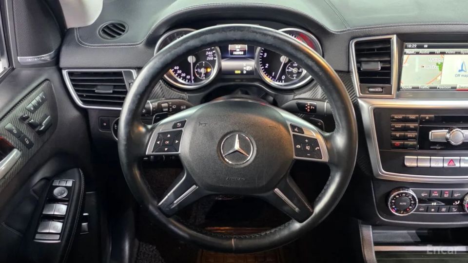Mercedes-Benz GL-Class
