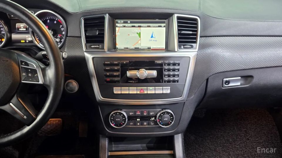 Mercedes-Benz GL-Class