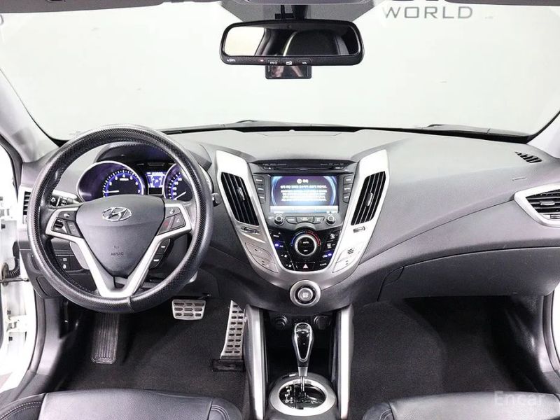 Hyundai Veloster