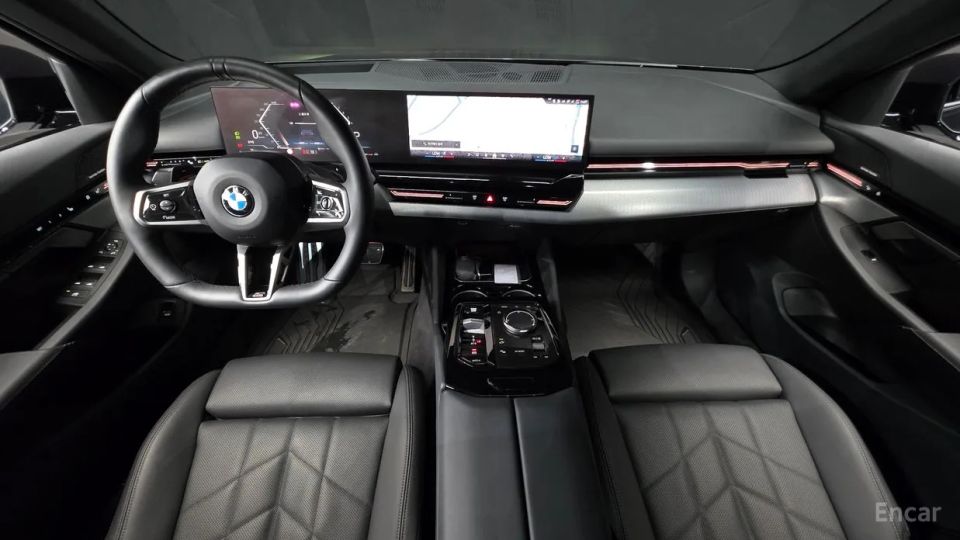 BMW 5-series