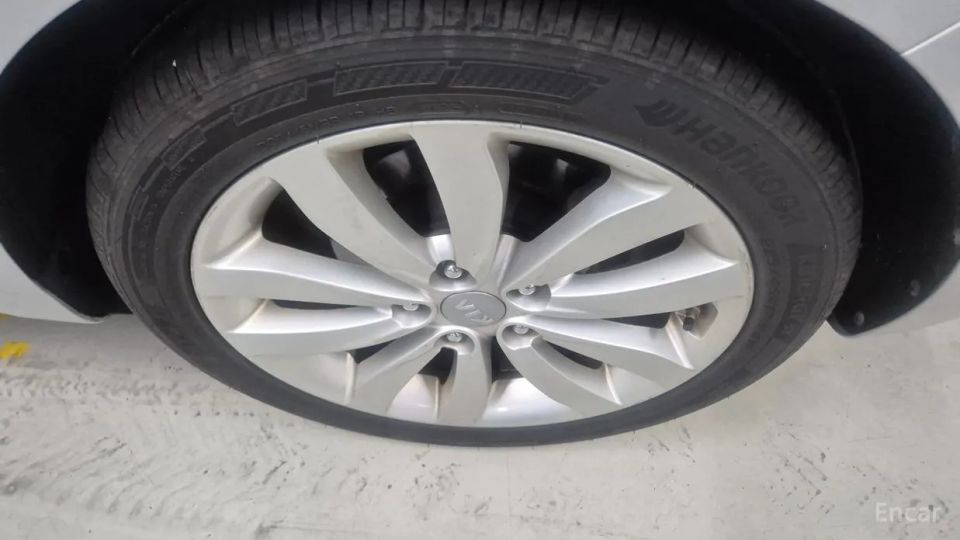 Kia Carens