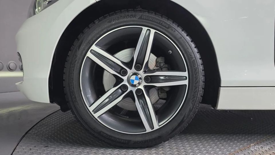 BMW 1-series
