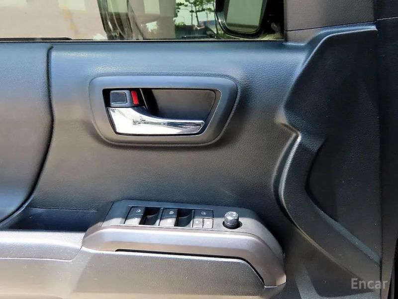 Toyota Tacoma