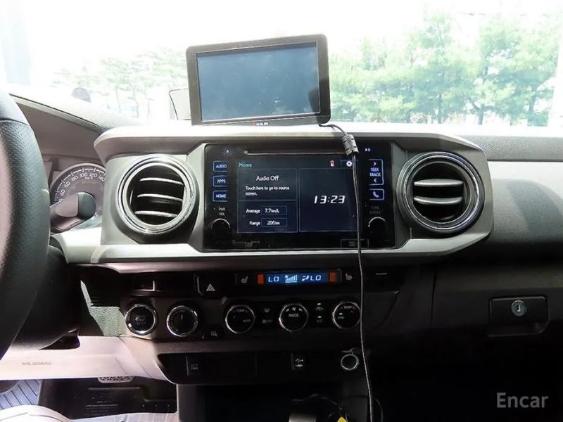Toyota Tacoma
