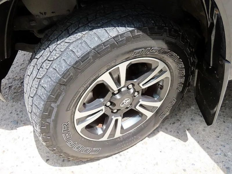 Toyota Tacoma