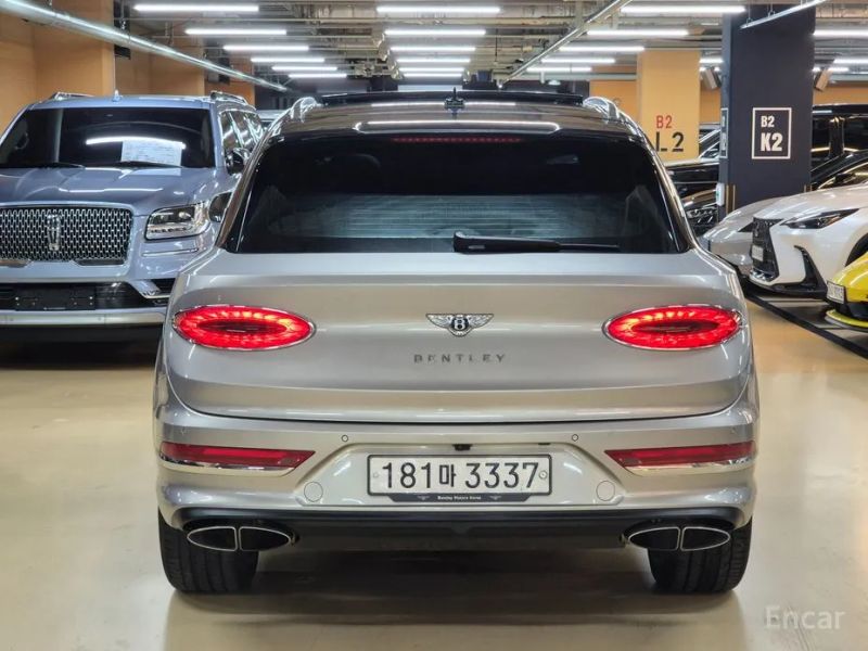 Bentley Bentayga