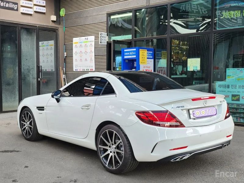 Mercedes-Benz SLC-Class
