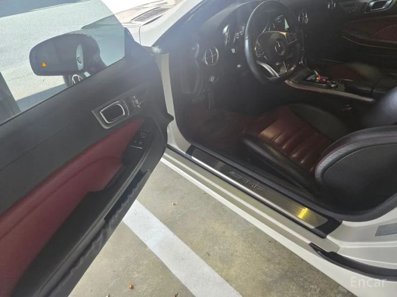 Mercedes-Benz SLC-Class