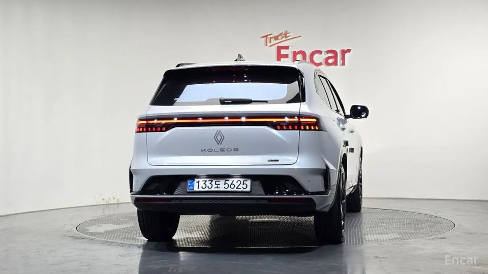 Renault-KoreaSamsung Grand Koleos