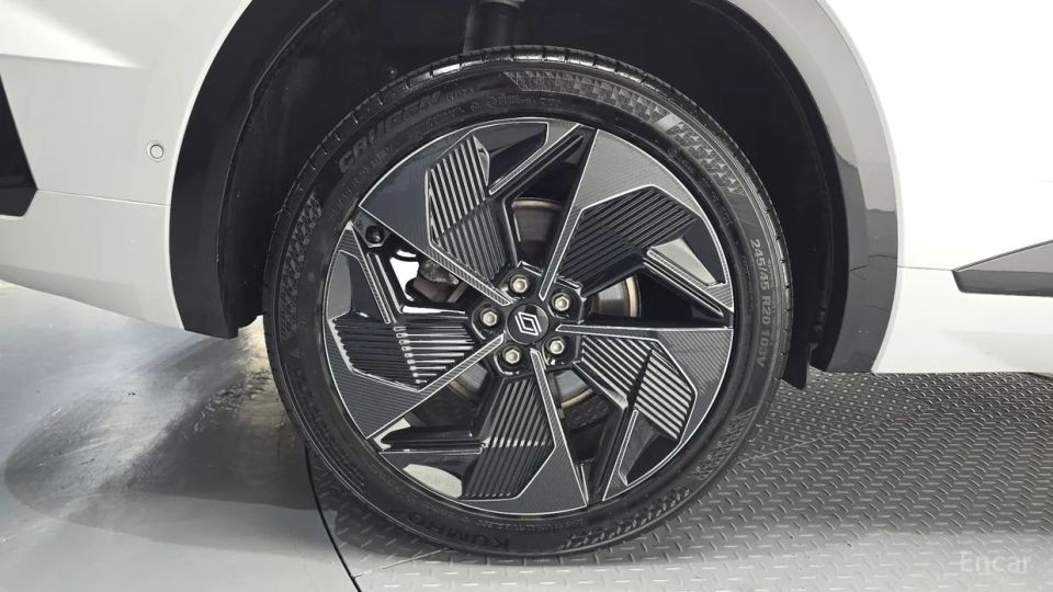 Renault-KoreaSamsung Grand Koleos