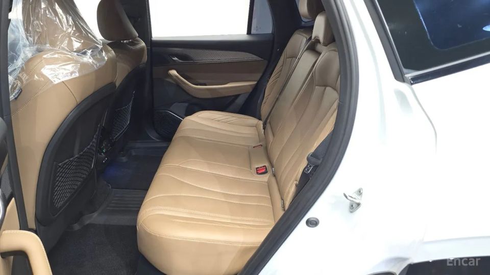 Renault-KoreaSamsung Grand Koleos
