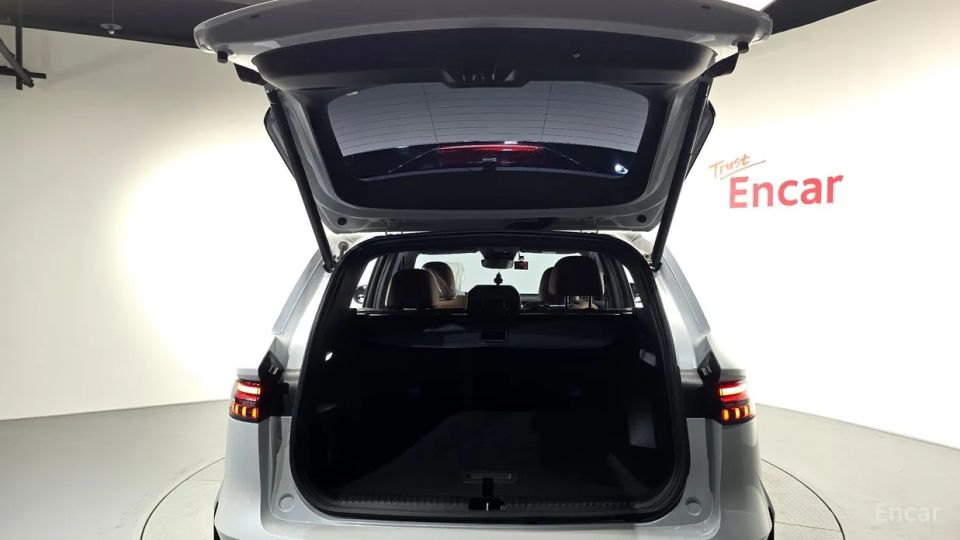 Renault-KoreaSamsung Grand Koleos