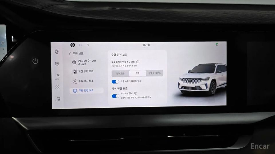 Renault-KoreaSamsung Grand Koleos