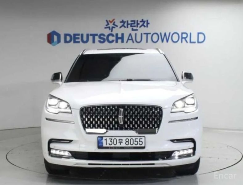Lincoln Aviator