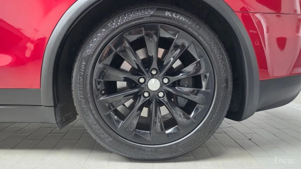 Tesla model-x