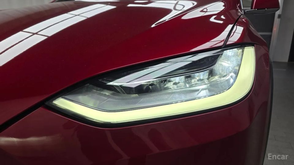 Tesla model-x