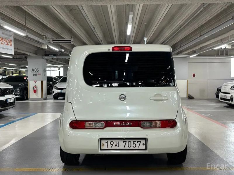 Nissan Cube