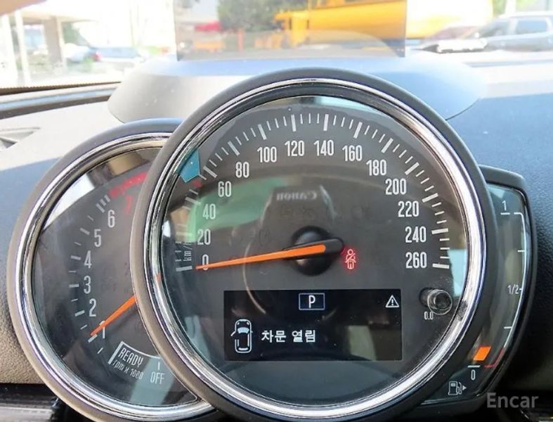Mini clubman