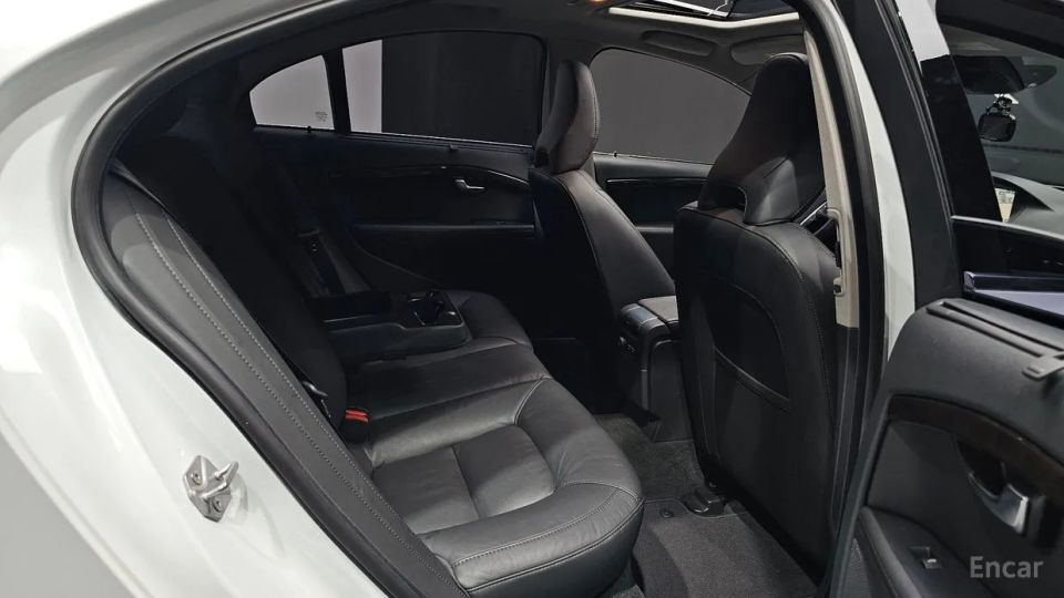 Volvo S80