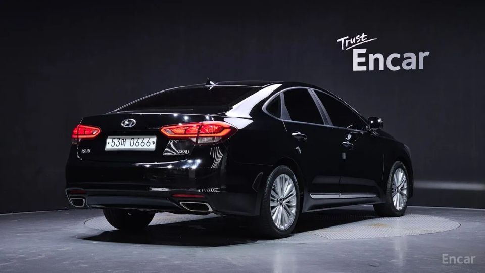 Hyundai Aslan