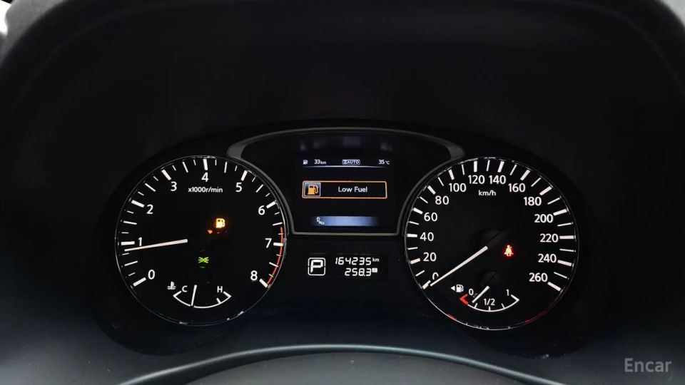 Nissan pathfinder