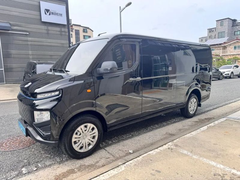 Geely SE-A2 Van
