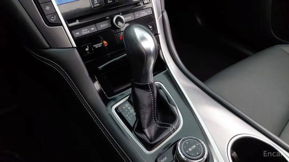 Infiniti Q50