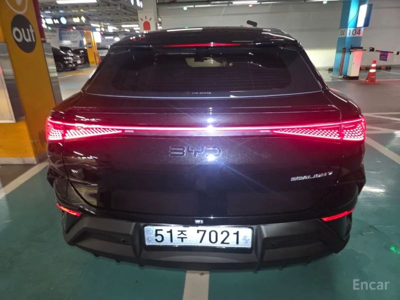 BYD Sealion 7