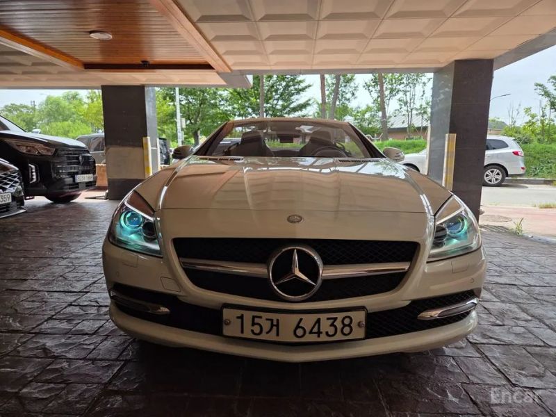 Mercedes-Benz SLK-Class