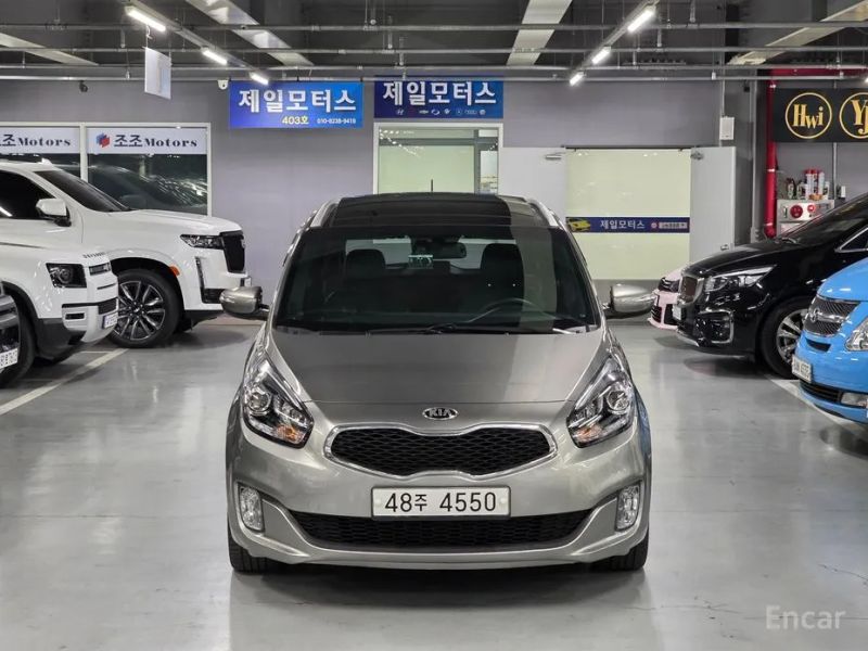 Kia Carens