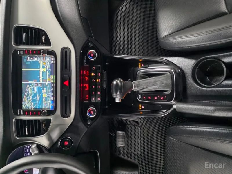 Kia Carens