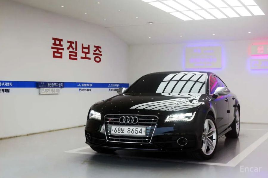 Audi S7