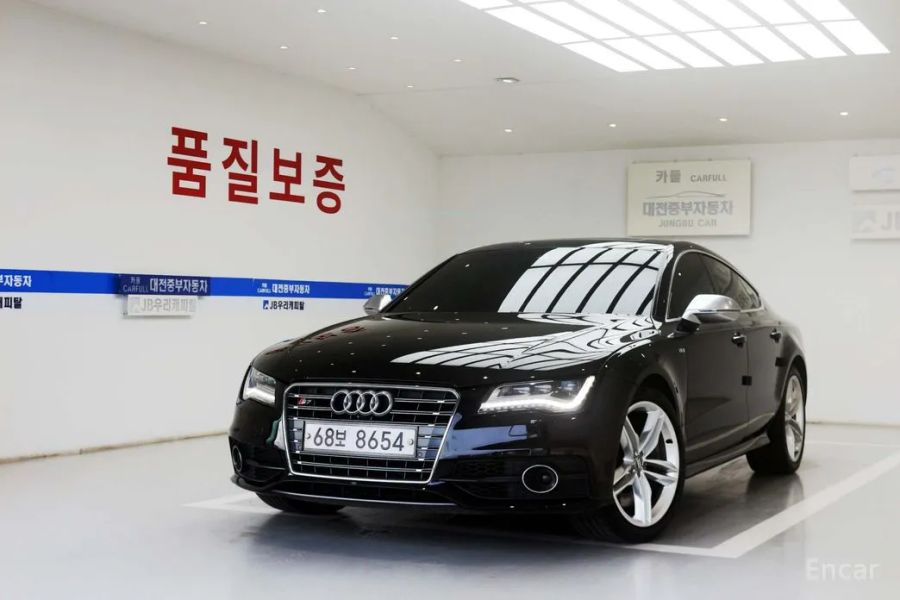 Audi S7