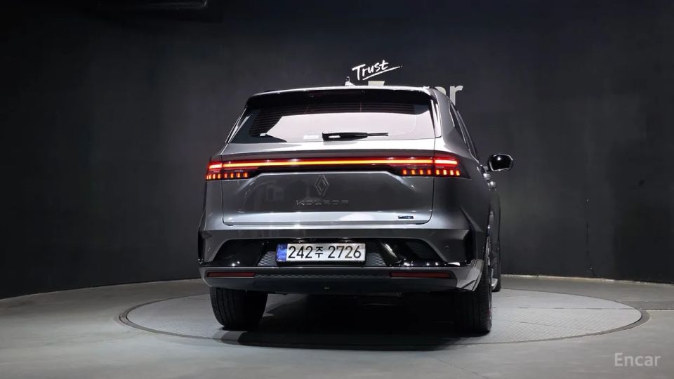 Renault-KoreaSamsung Grand Koleos