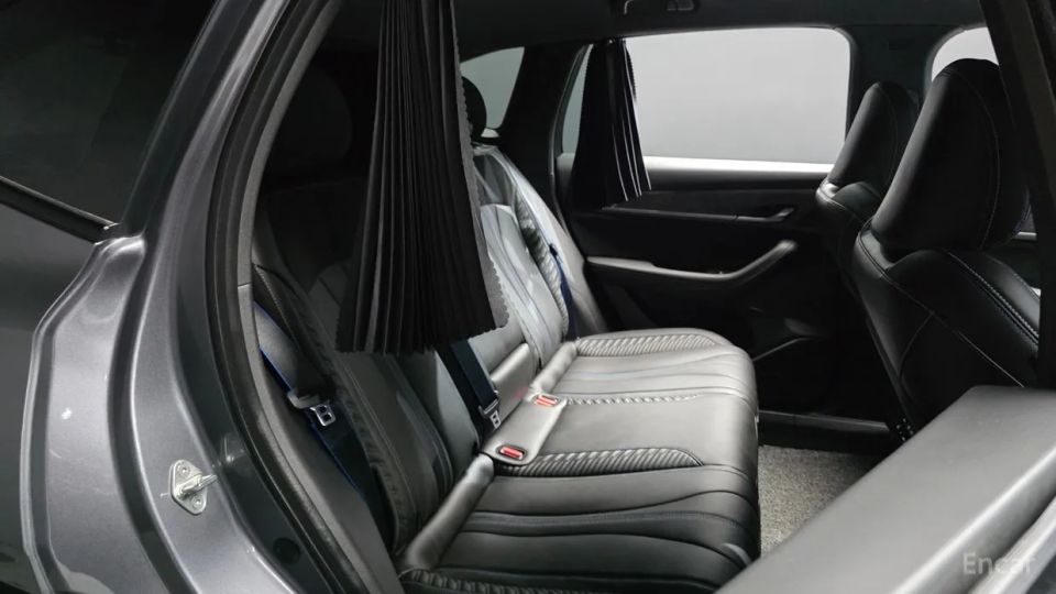 Renault-KoreaSamsung Grand Koleos