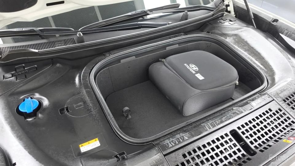 Hyundai Ioniq9
