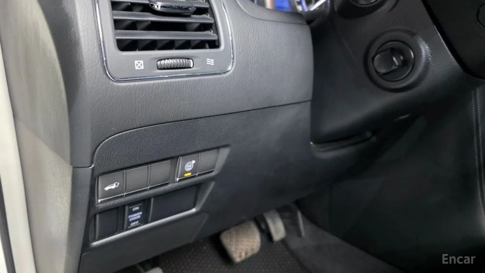 Infiniti QX80