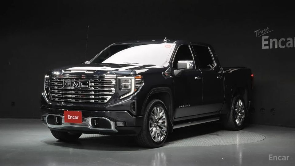 GMC Sierra