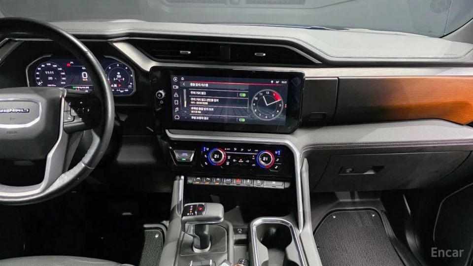 GMC Sierra